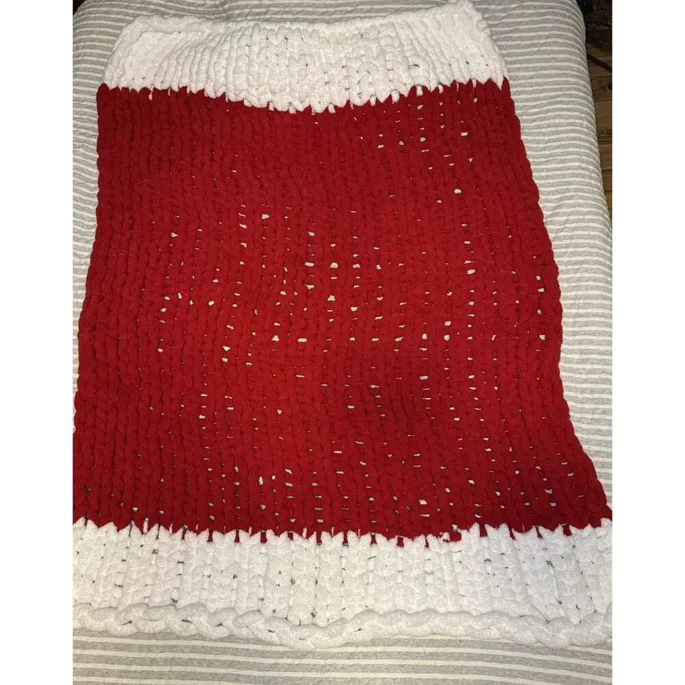 New Thick Chunky Chenille Yarn Handmade Hand Crochet Red White Cozy Warm Fall
